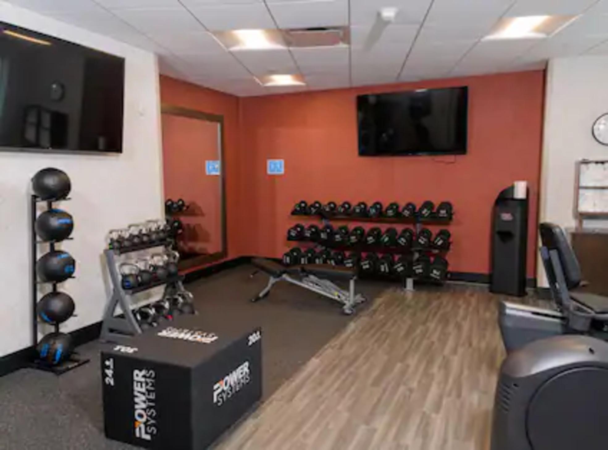 Hampton Inn & Suites Erie Bayfront Kültér fotó