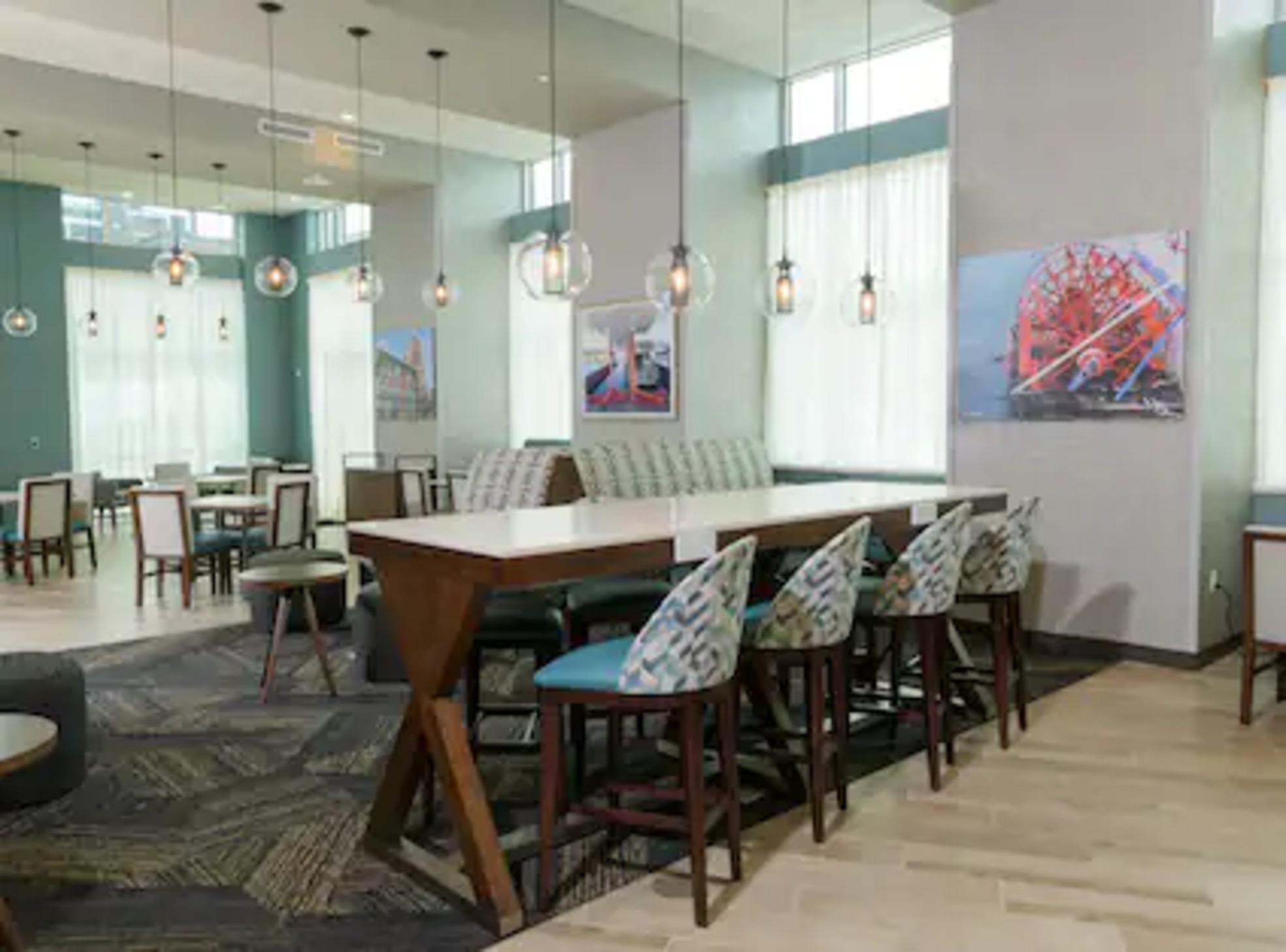 Hampton Inn & Suites Erie Bayfront Kültér fotó