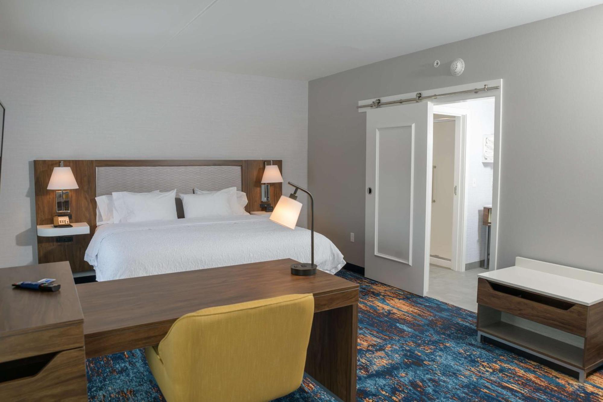 Hampton Inn & Suites Erie Bayfront Kültér fotó