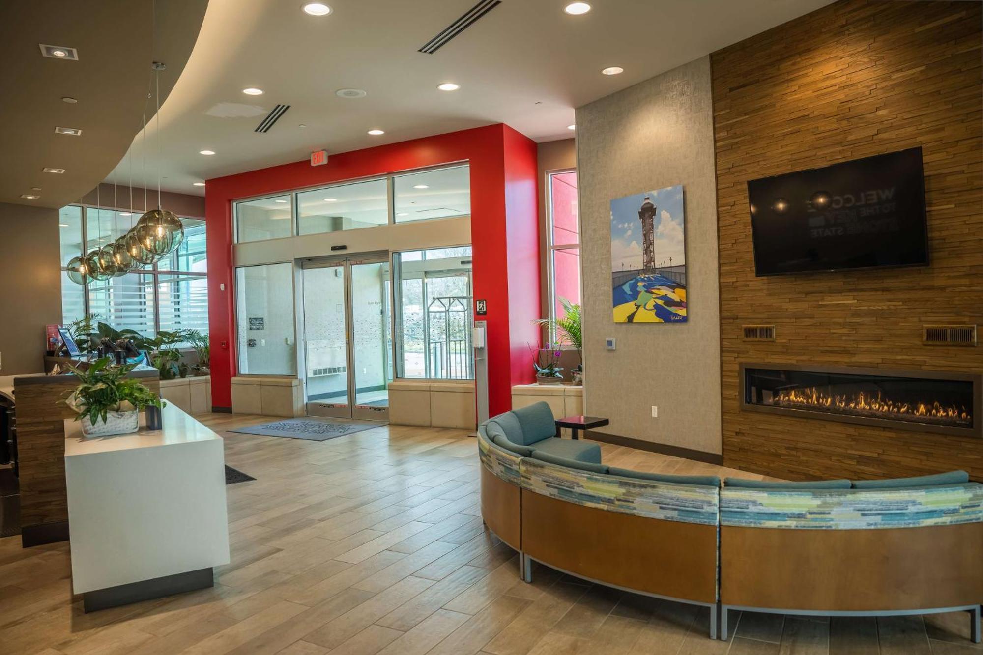 Hampton Inn & Suites Erie Bayfront Kültér fotó