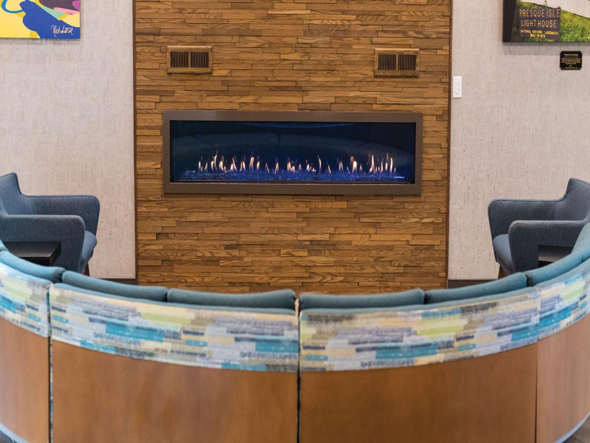 Hampton Inn & Suites Erie Bayfront Kültér fotó